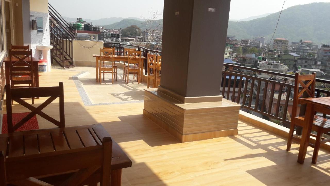 Beli Guest House Pokhara Exterior foto
