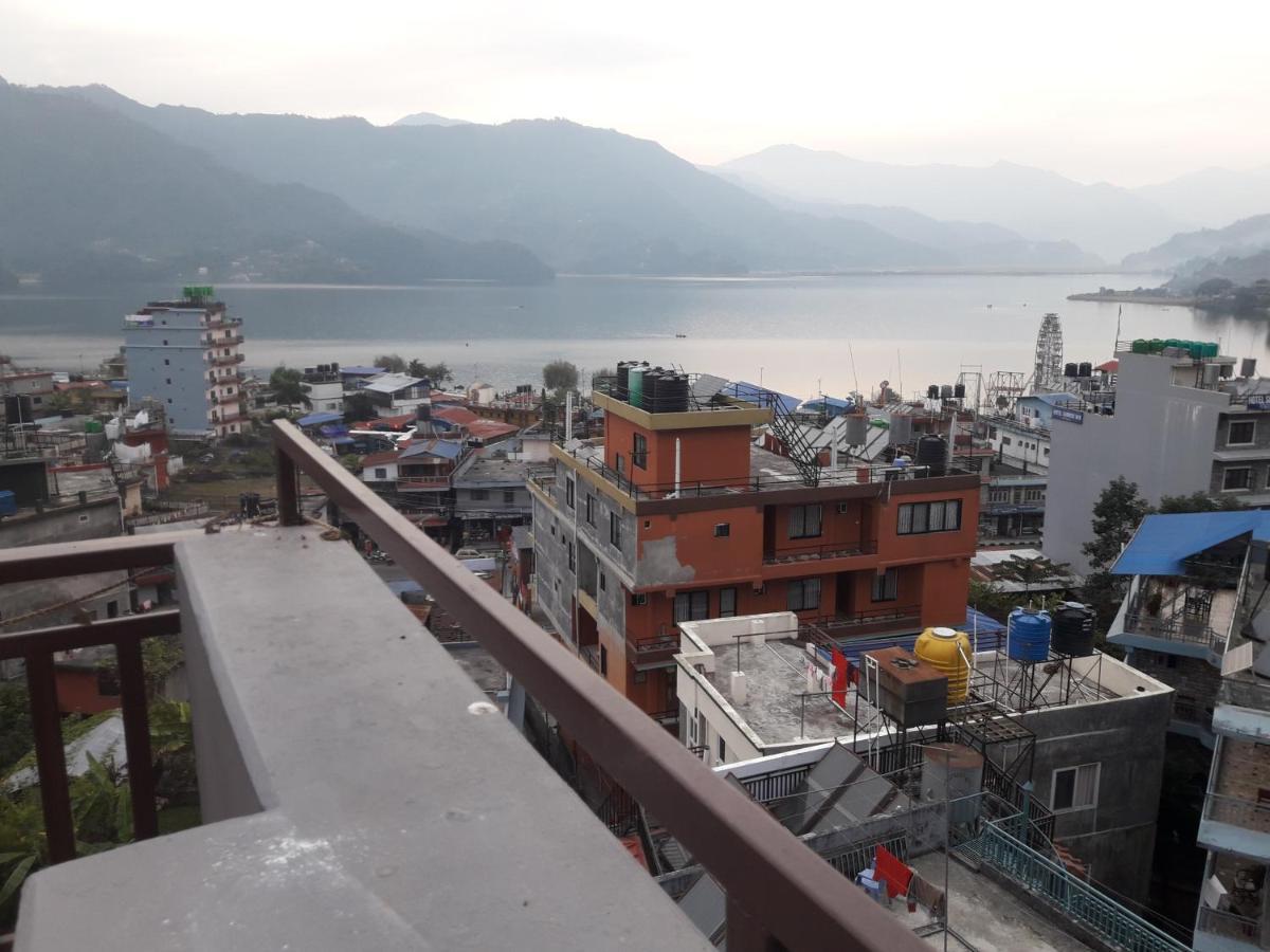 Beli Guest House Pokhara Exterior foto