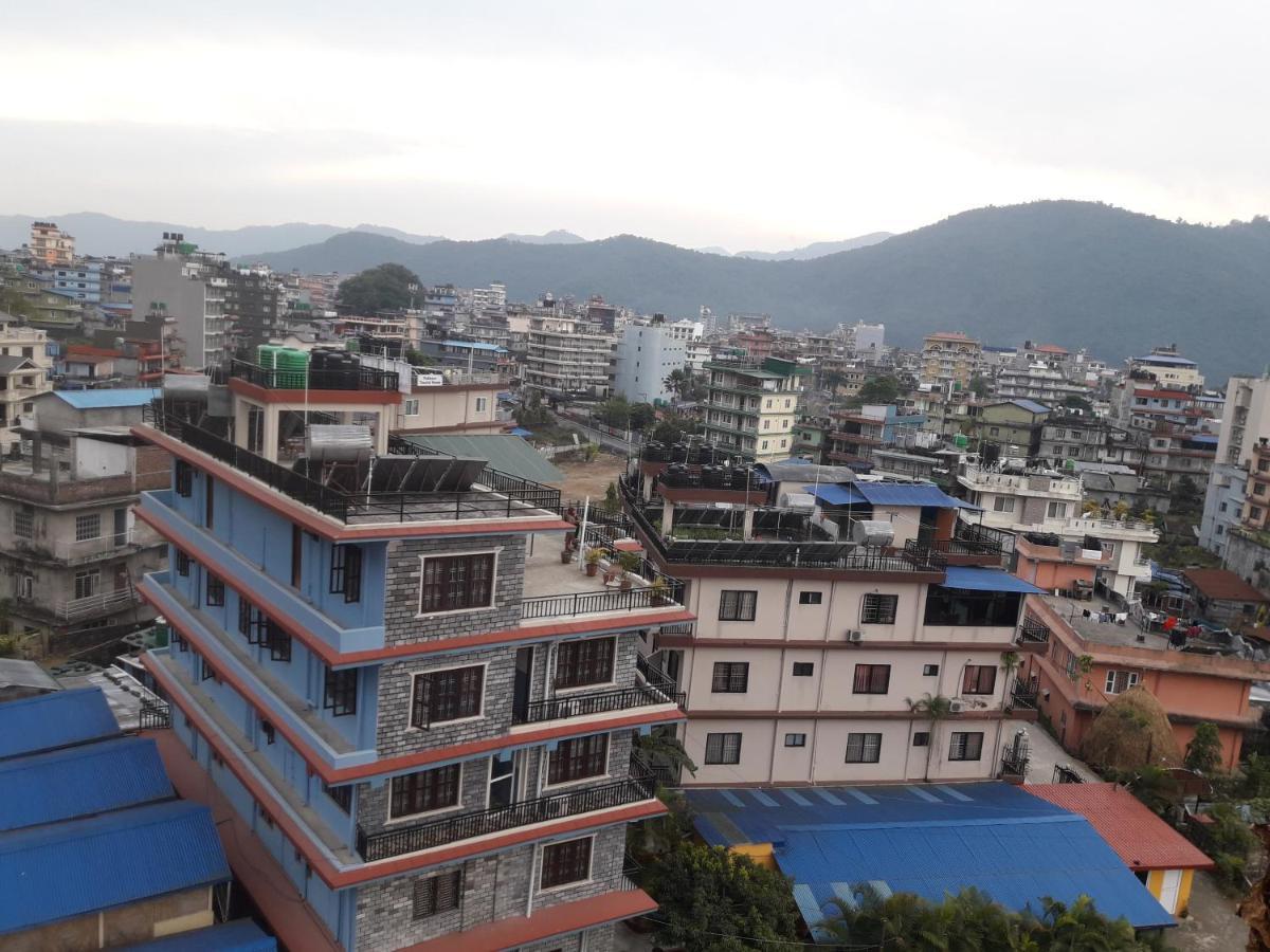 Beli Guest House Pokhara Exterior foto