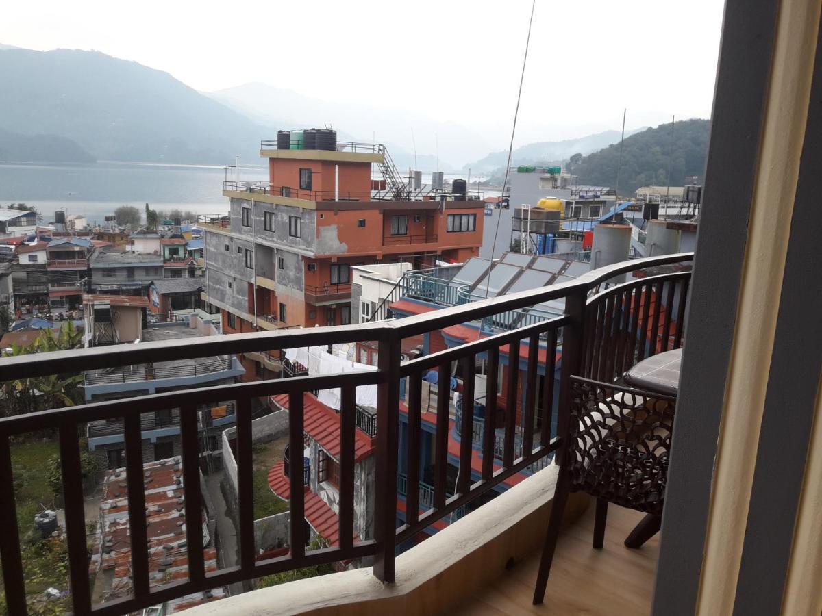 Beli Guest House Pokhara Exterior foto