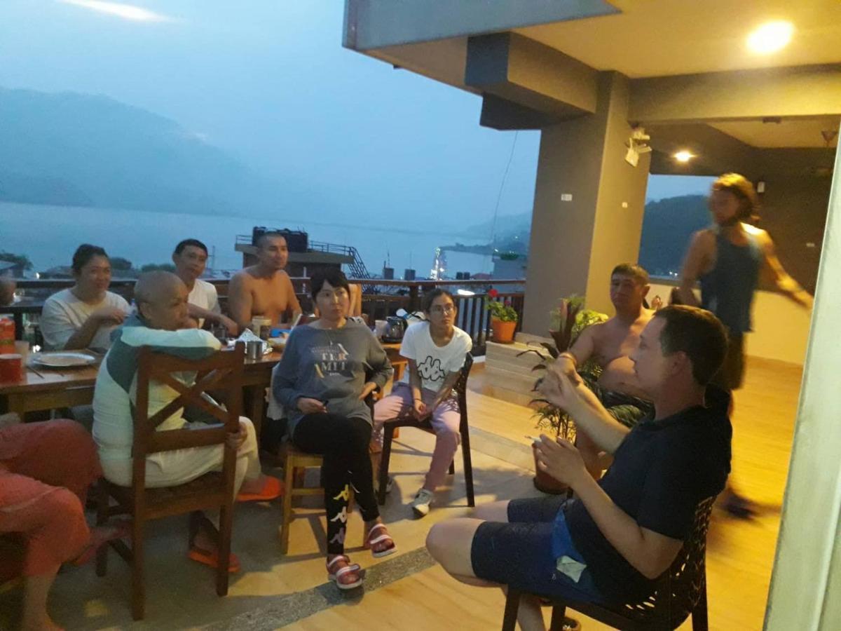 Beli Guest House Pokhara Exterior foto