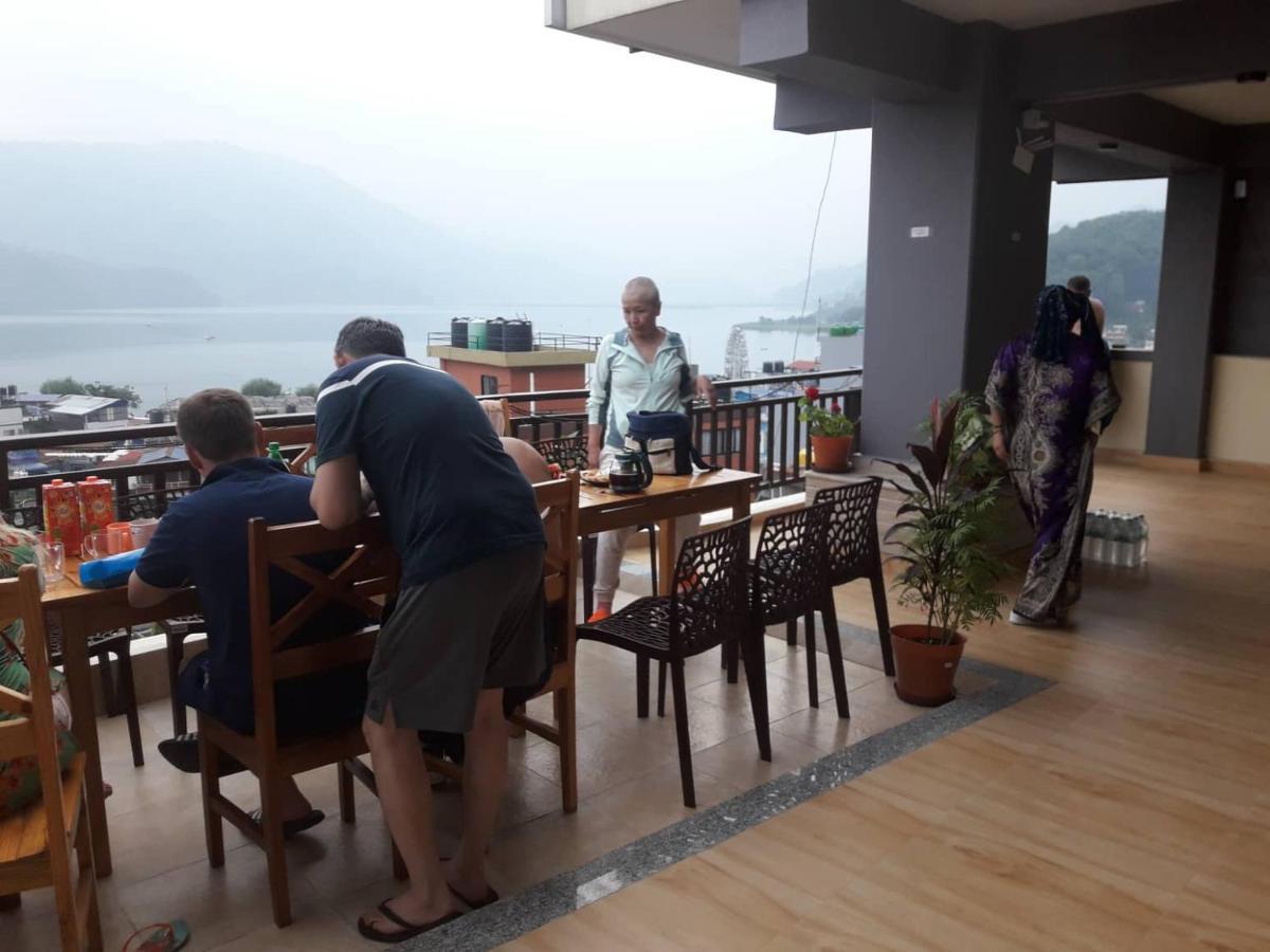 Beli Guest House Pokhara Exterior foto