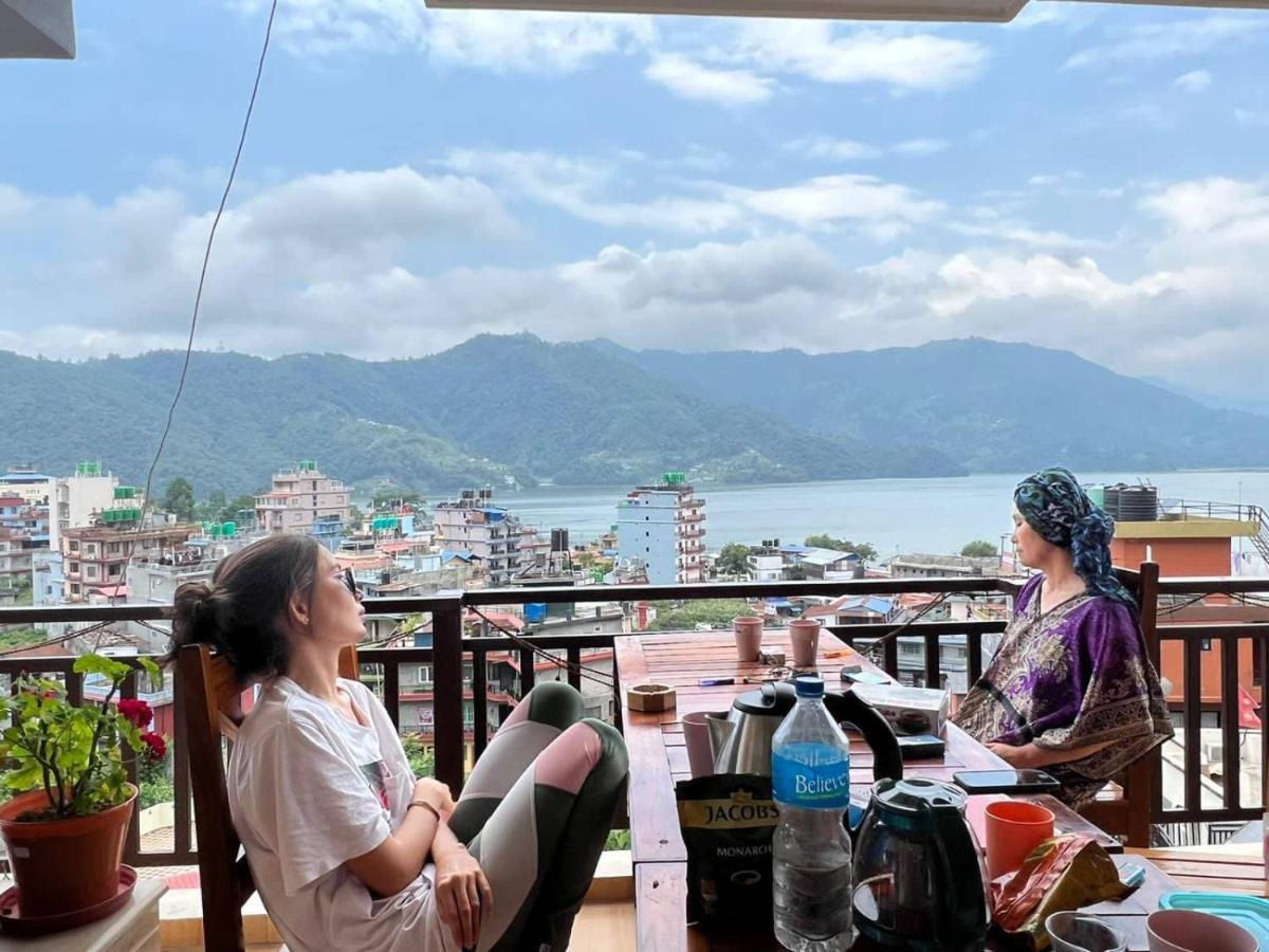 Beli Guest House Pokhara Exterior foto